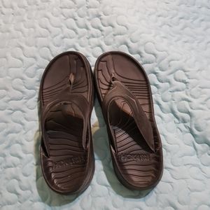 Hoka one one flip flops